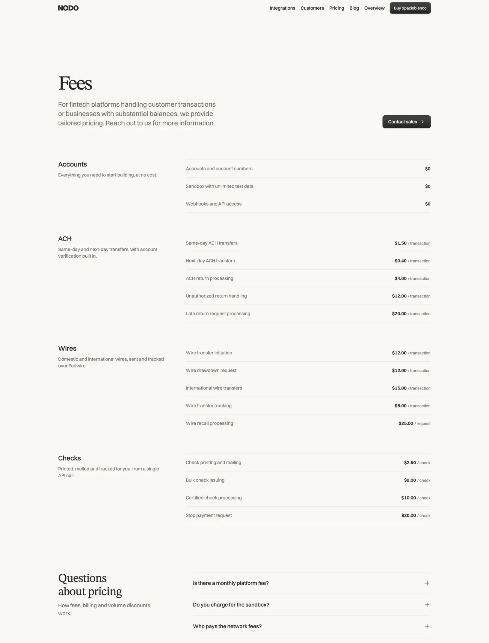 Spaziobianco pricing page with fees grouped by accounts, ACH, wires and checks, and a pricing FAQ
