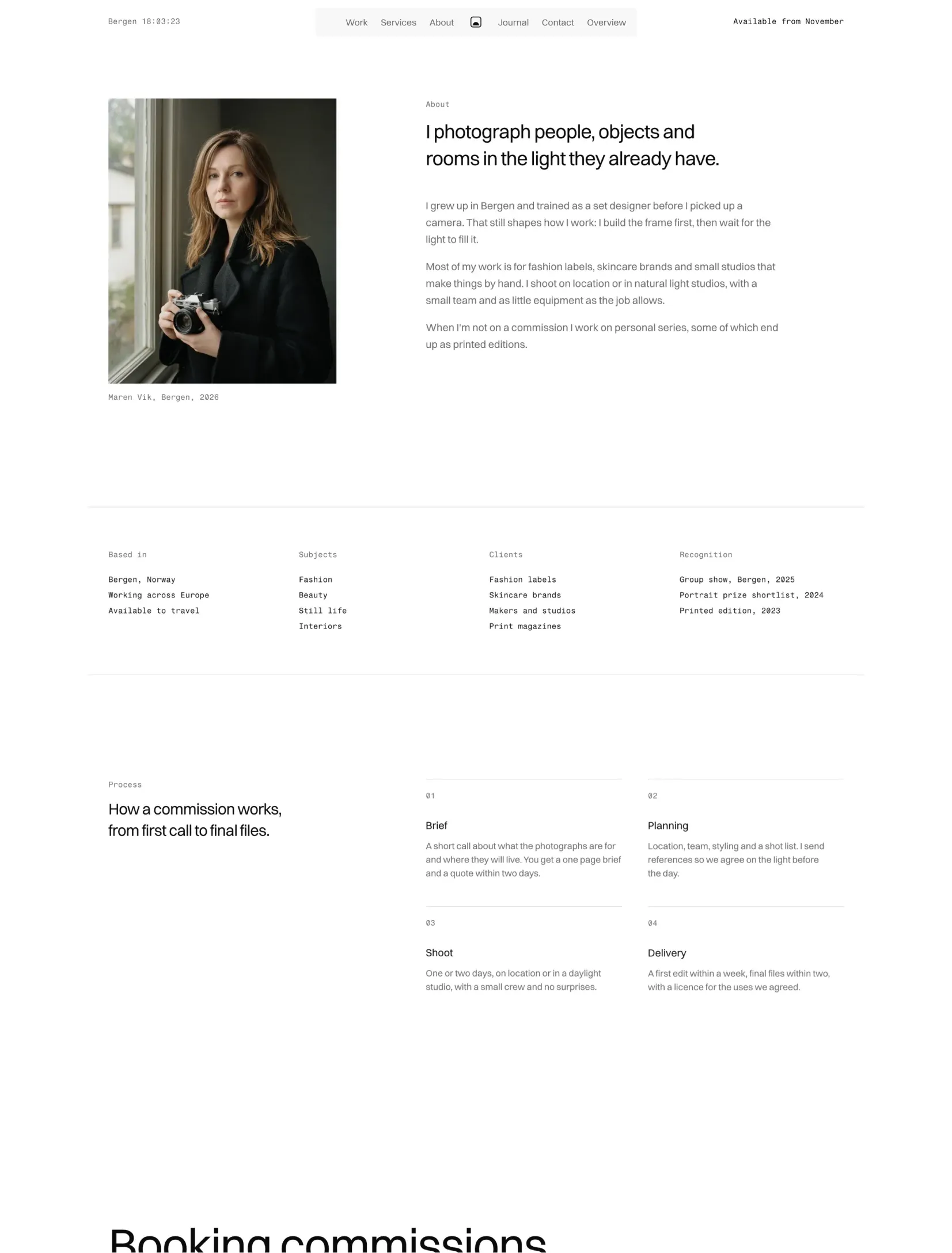 Semplice about page with a portrait by a window, the photographer's story and how a commission works